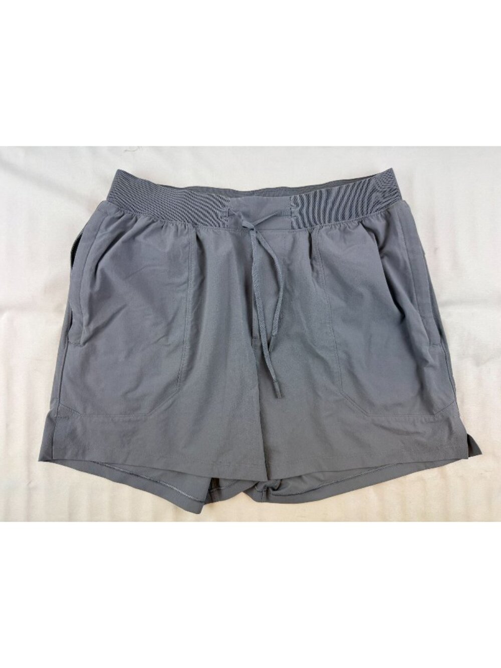 Lululemon License To Train Linerless Short 5” Inseam Small